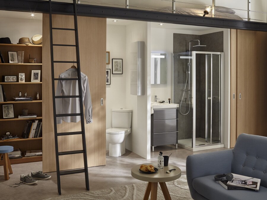 salle-de-bains-avec-une-configuration-originale.jpeg
