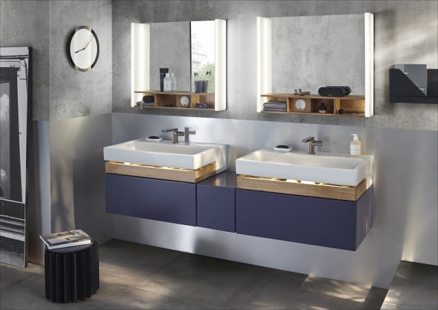 Cuarto de baño grande con lavabo de doble poza Terrace lacado, doble espejo con iluminación lateral Jacob Delafon